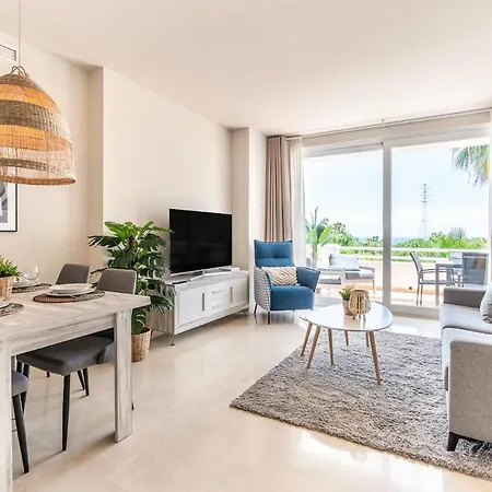 Modern 2-bed Alcazaba Lagoon 313 Apartamento