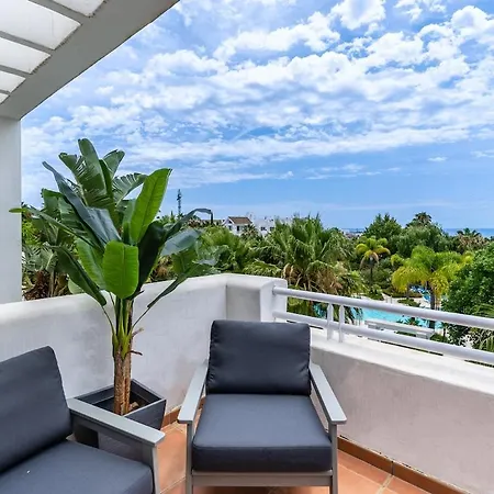 Modern 2-bed Alcazaba Lagoon 313 *