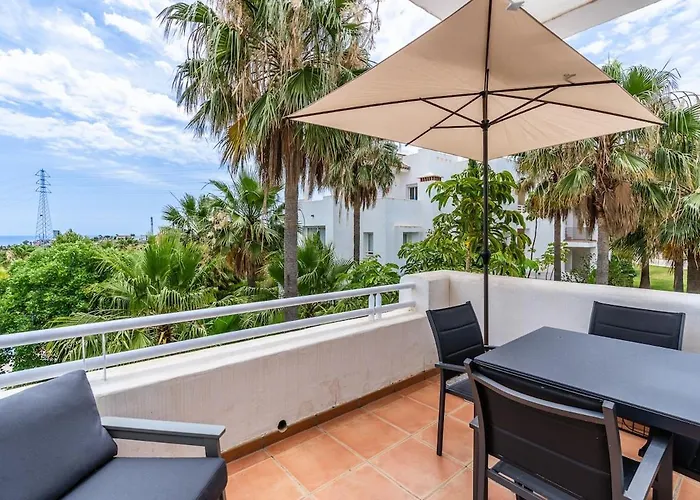Modern 2-bed Alcazaba Lagoon 313 Estepona