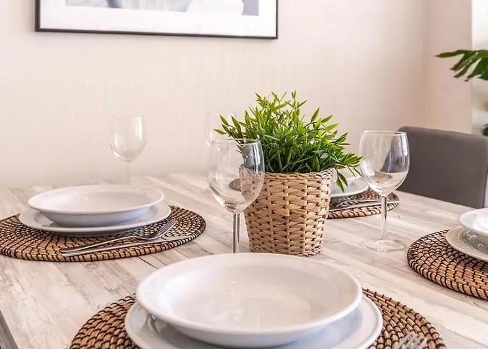 Modern 2-bed Alcazaba Lagoon 313 Estepona