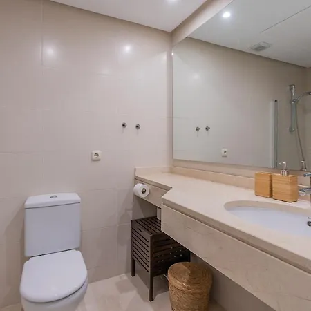 Modern 2-bed Alcazaba Lagoon 313 에스테포나
