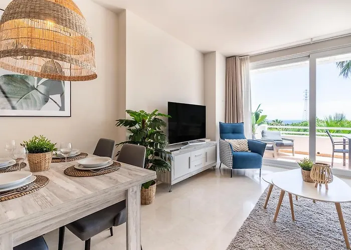 Apartment Modern 2-bed Alcazaba Lagoon 313 Estepona
